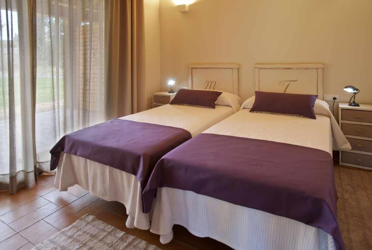 Mas Garriga Turisme Rural Villa Girona Værelse billede